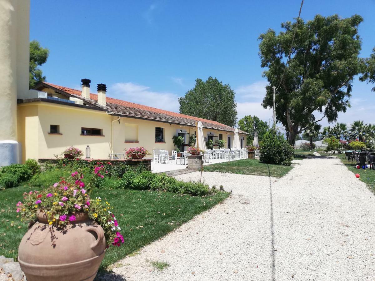 Agriturismo Le Folaghe Terracina Luaran gambar