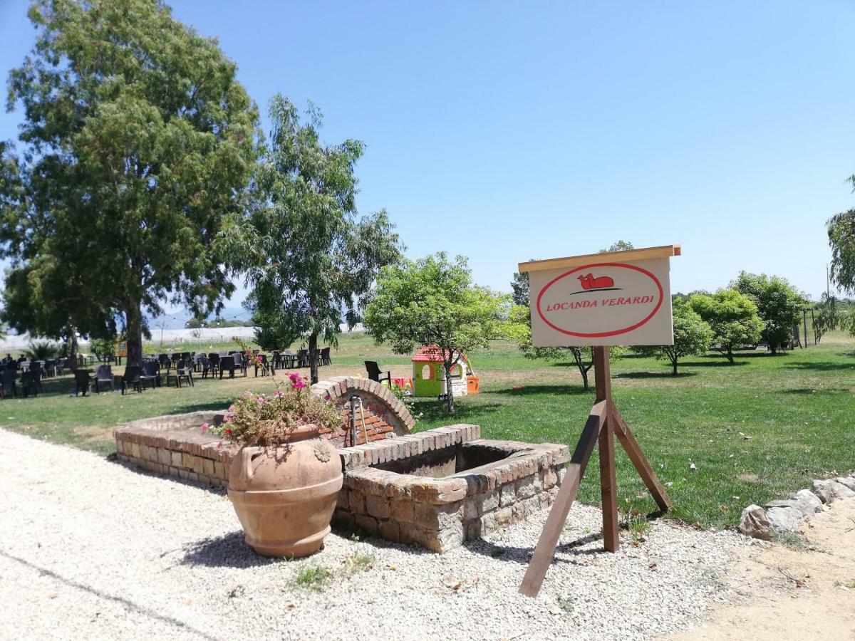 Agriturismo Le Folaghe Terracina Luaran gambar